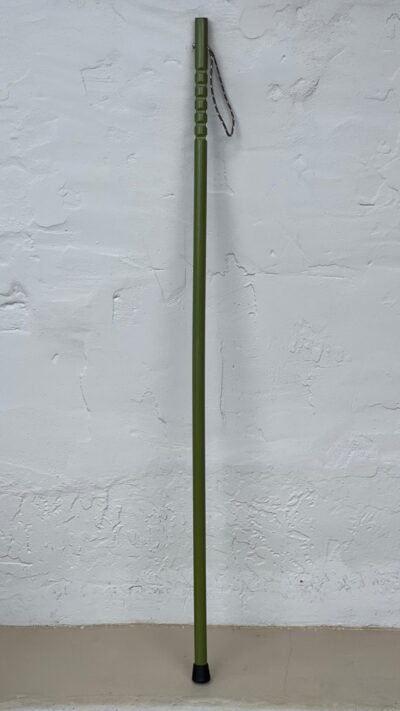 Hickory Walking Staff 52 inch Sierra Tracker round 1 inch natural color for martial arts training